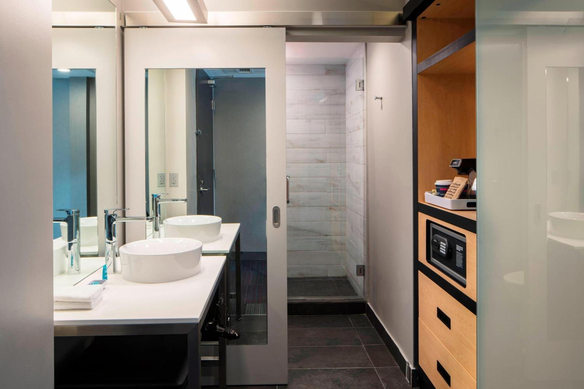 Aloft Coral Gables Hotel Ngoại thất bức ảnh